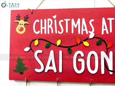 [Order 3-5 ngày] Bảng treo cửa Noel 4 tất đỏ Christmas at... theo yc [Bằng gỗ] BANGTREO-NOEL-02
